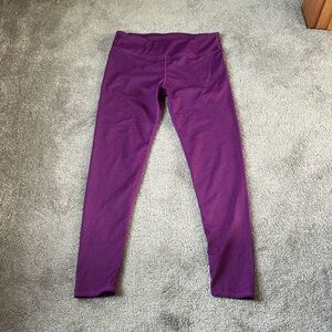 Fabletics Leggings SIZE L?